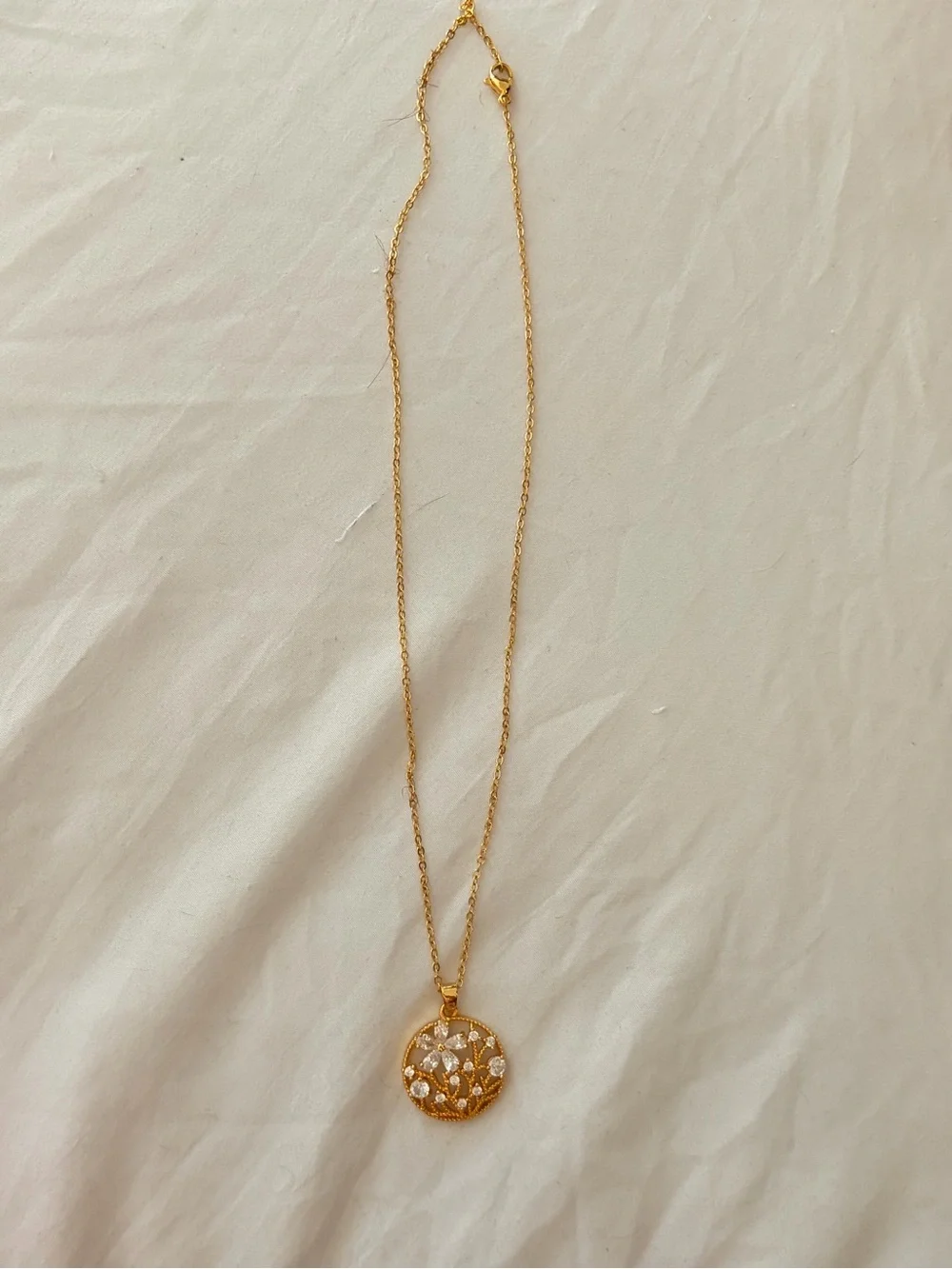 Gold Floral Crystal Pendant Necklace - Women Jewelry